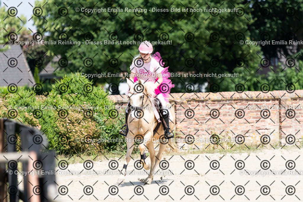 CL5A7240 | Emilia Reinking Fotografie - Realisiert mit Pictrs.com