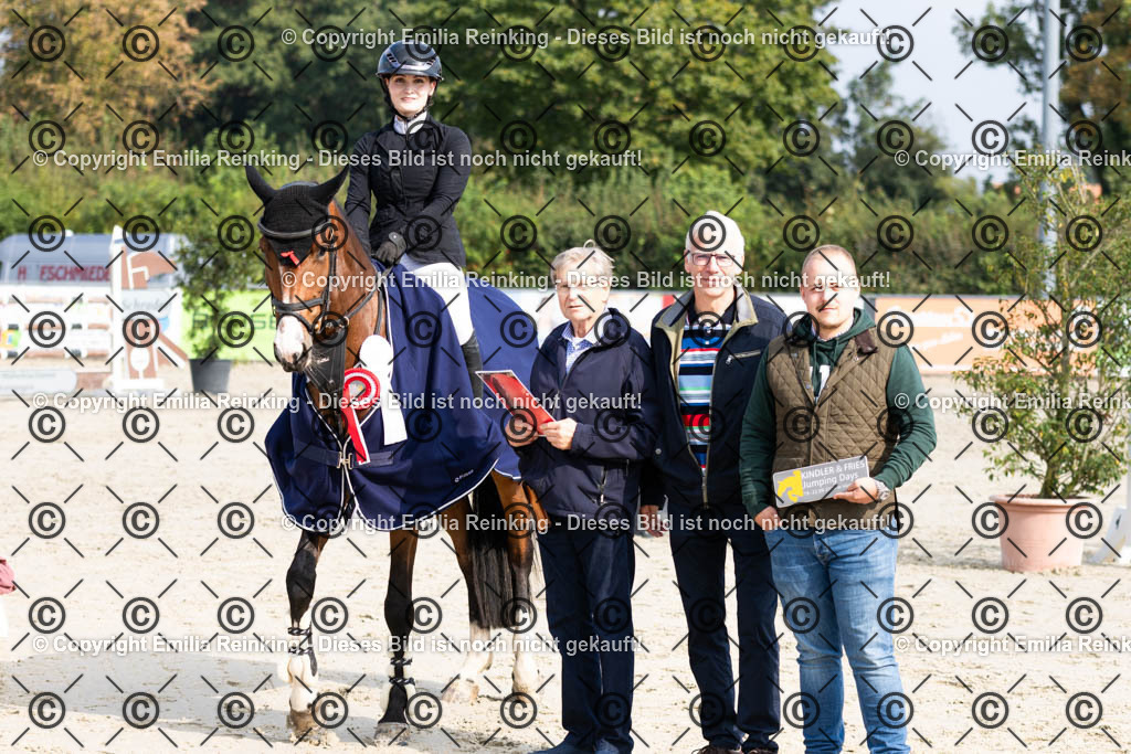 CL5A5131 | Emilia Reinking Fotografie - Realisiert mit Pictrs.com