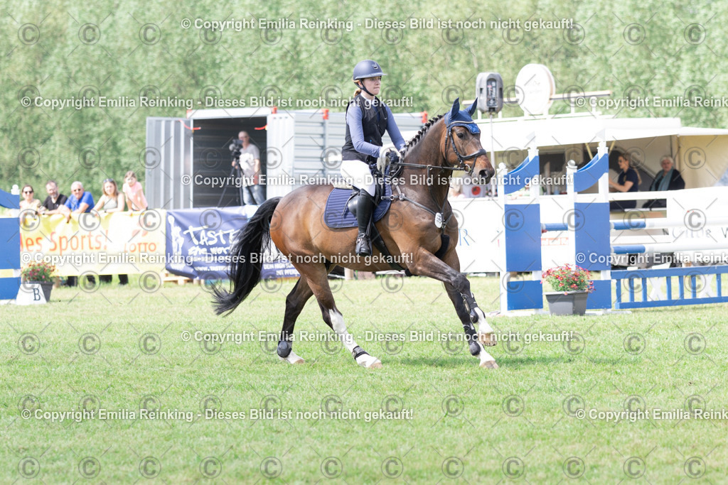 CL5A3569 | Emilia Reinking Fotografie - Realisiert mit Pictrs.com