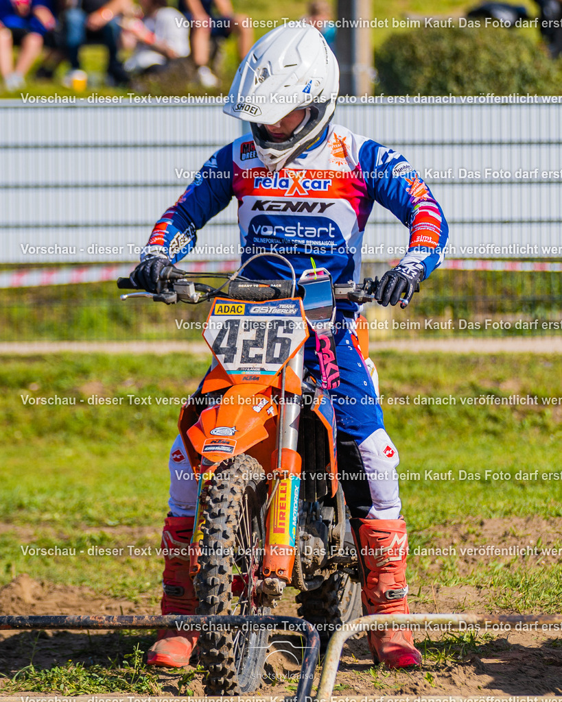 09_21_LM_Schenkenhorst-9077 | Sportfotografin aus Berlin-Brandenburg mit Fokus auf Motocross. Ich halte deine sportliche Leistung und echte Emotionen auf und neben der Strecke professionell fest. Entdecke die Fotos von deinem Rennen und bestelle sie direkt hier im Shop.