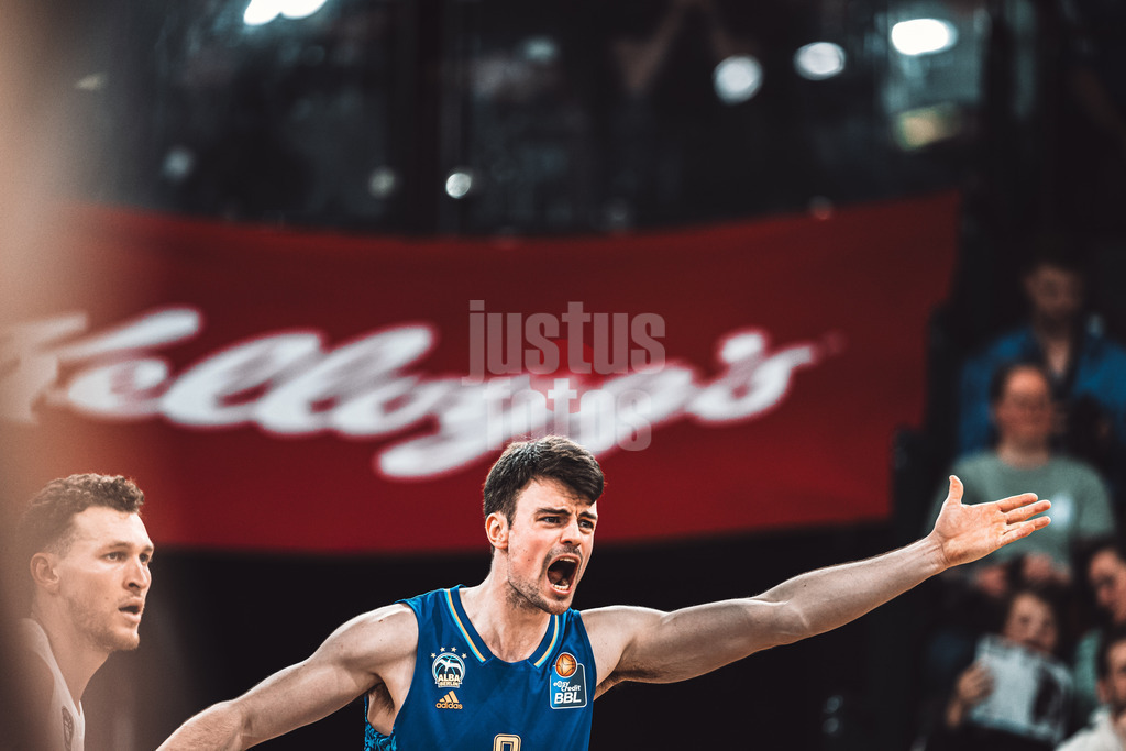 Basketball | Männer | Saison 2023/2024 | easyCredit Basketball Bundesliga | Veolia Towers Hamburg vs. Alba Berlin | 17.04.2024 | Jonas Mattisseck (#9, Alba Berlin)