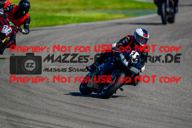 MaZZes_FotoMatrix_240520_6007705_3476 | INST