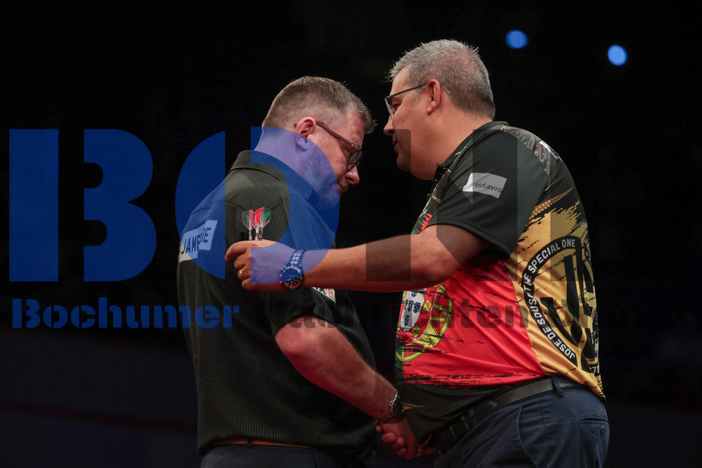  28.10.2023 - 
 | Sebastian Sendlak / Bochumer Nachrichtendienst (BOND) - PDC European Darts Championship: Achtelfinale - Realisiert mit Pictrs.com