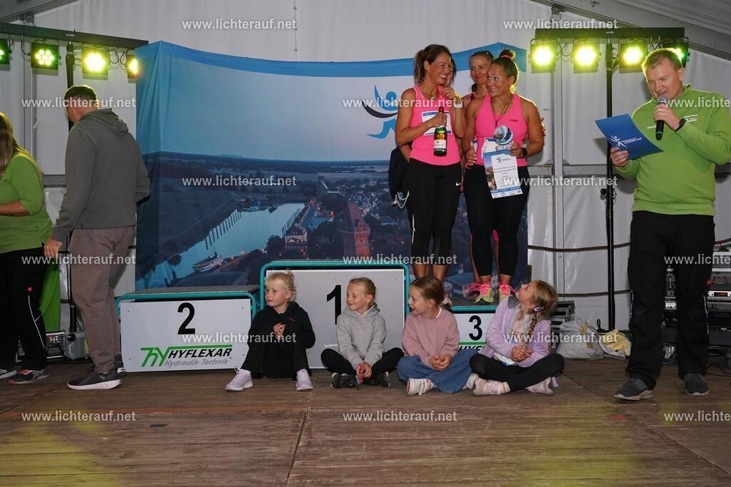 DSC05450 | Lichterlauf  - Realized with Pictrs.com