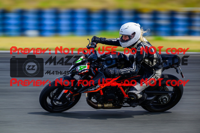 MaZZes_FotoMatrix_240725_6007705_2697 | GRUEN