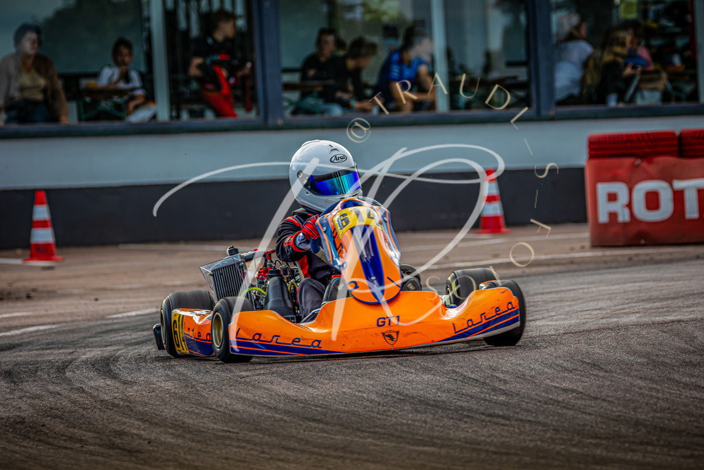 97F1FF06-8E08-41AA-B87A-E7C07CBB81D7 | traudl_s_fotos