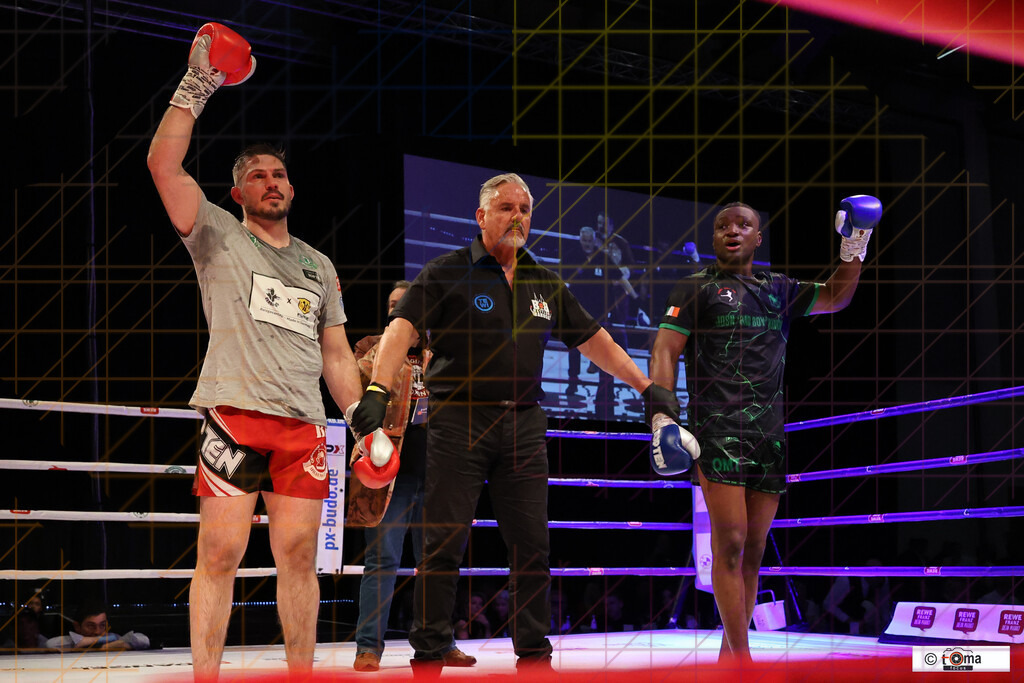 Akingbade vs Braun 25.04.2026 tomafocus Tb00123 | professionelle Sport- und Eventfotografie von Tomafocus – dynamische Bilder, emotionale Momente und hochwertige Aufnahmen für jeden Anlass. - Realisiert mit Pictrs.com