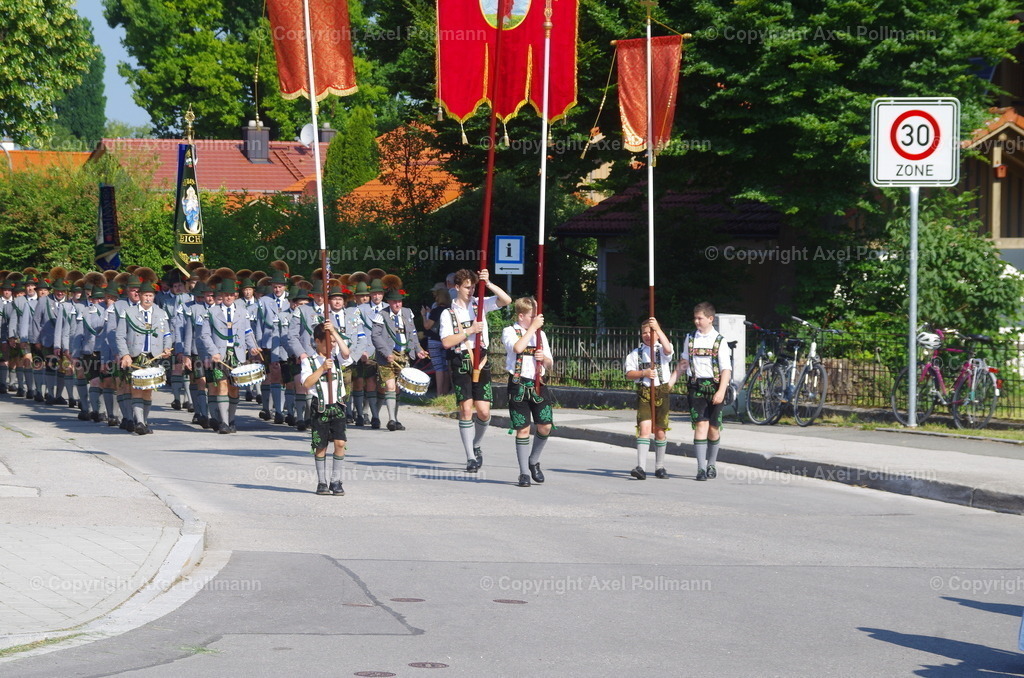 IMGP3113 | fotografiert von Axel PollmannLeonhardi Wallfahrt Benediktbeuern und Murnau, Fronleichnam, Fasching, Landschaft im Loisachtal und Benediktbeuern  - Realisiert mit Pictrs.com