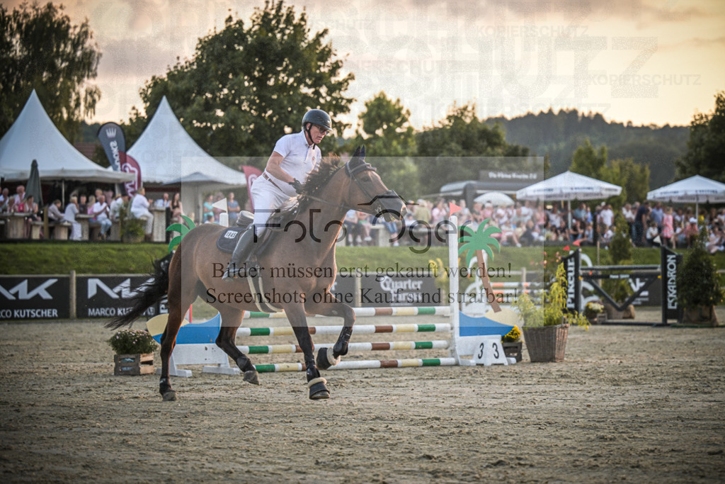 DOS_2320 | Entdecke hochwertige Reitturnierfotos von Foto Oger. Professionell, emotional und authentisch – jetzt Lieblingsmomente im Shop bestellen.Deutschlandweite Turnierfotografie. - Realisiert mit Pictrs.com