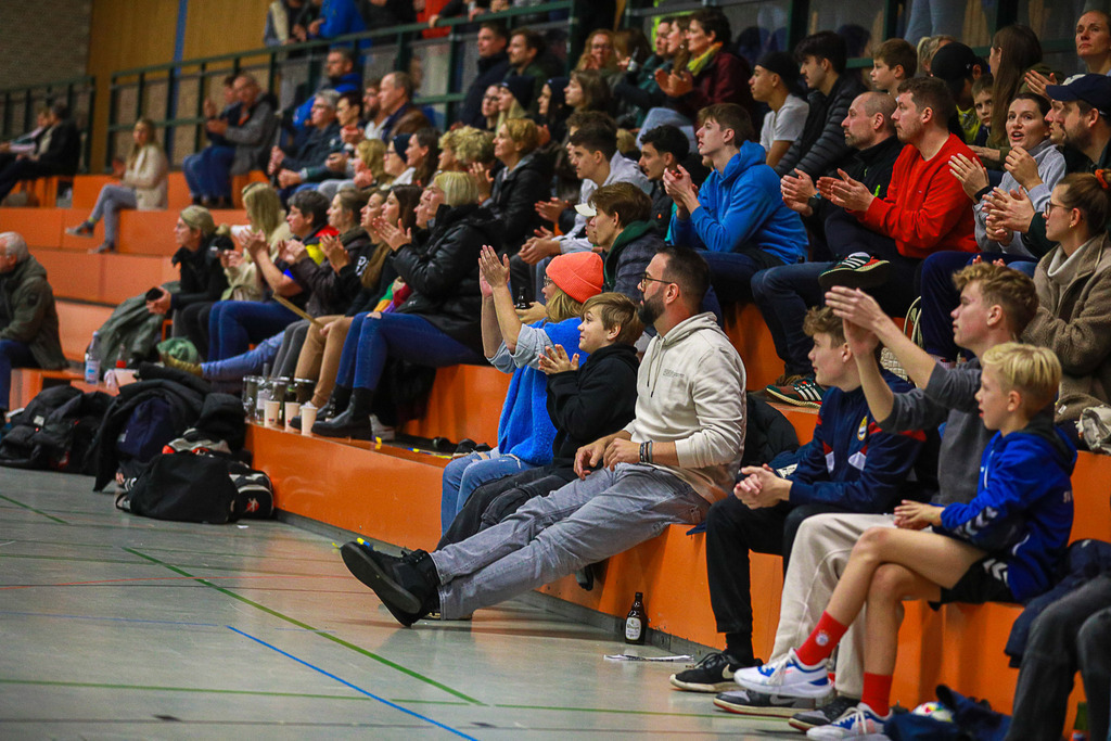 SVN_TvBiefang_161124_183 | Bildergalerie von Sport-Ereignissen aber auch von weiteren spannenden Dingen - nicht nur vom Niederrhein. In Anlehnung an den bekannten Spruch von Hanns Dieter Hüsch heißt das Motto: "Niederrhein ist überall".  - Realisiert mit Pictrs.com