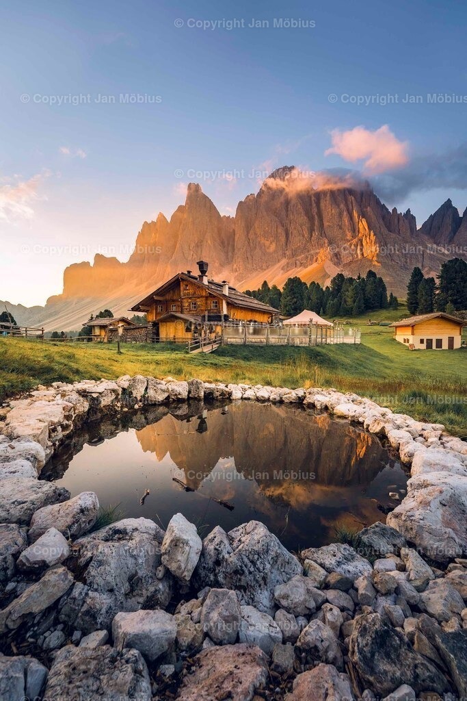 _DSC1131 | Leipzig Wandbilder Drucke Prints Leinwand Stadtmotive Leipzig Fotosdruck Kunstdrucke Bilder Leipzig Stadtansichten Acrylglasbilder Leipzig Wanddeko Fine Art Prints Wandbilder Büro Leipzig Bilder Praxis Zuhause Bilderdruck Poster Posterlounge Kunstdrucke - Realisiert mit Pictrs.com