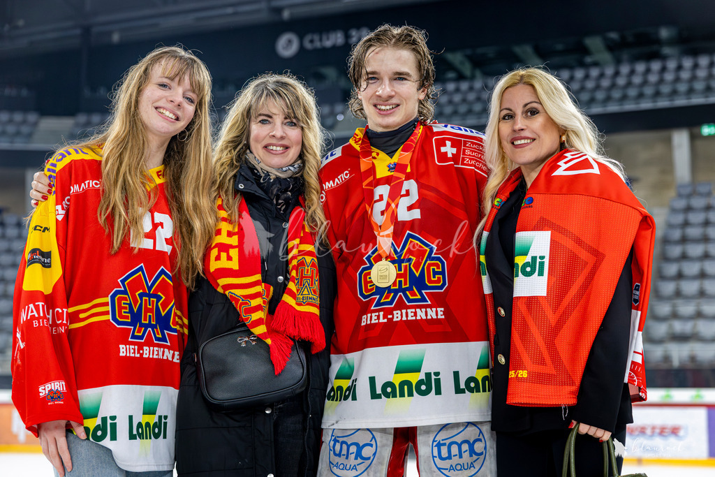 U21 Elit_EHCB vs GCK Lions _5-330 | Sportbilder, Sportfotograf, Hochzeits- und Eventfotografin, Flugshows, Portraits und Tiershooting, Aviation, Downhill, Nationalleague, Swissleague, International