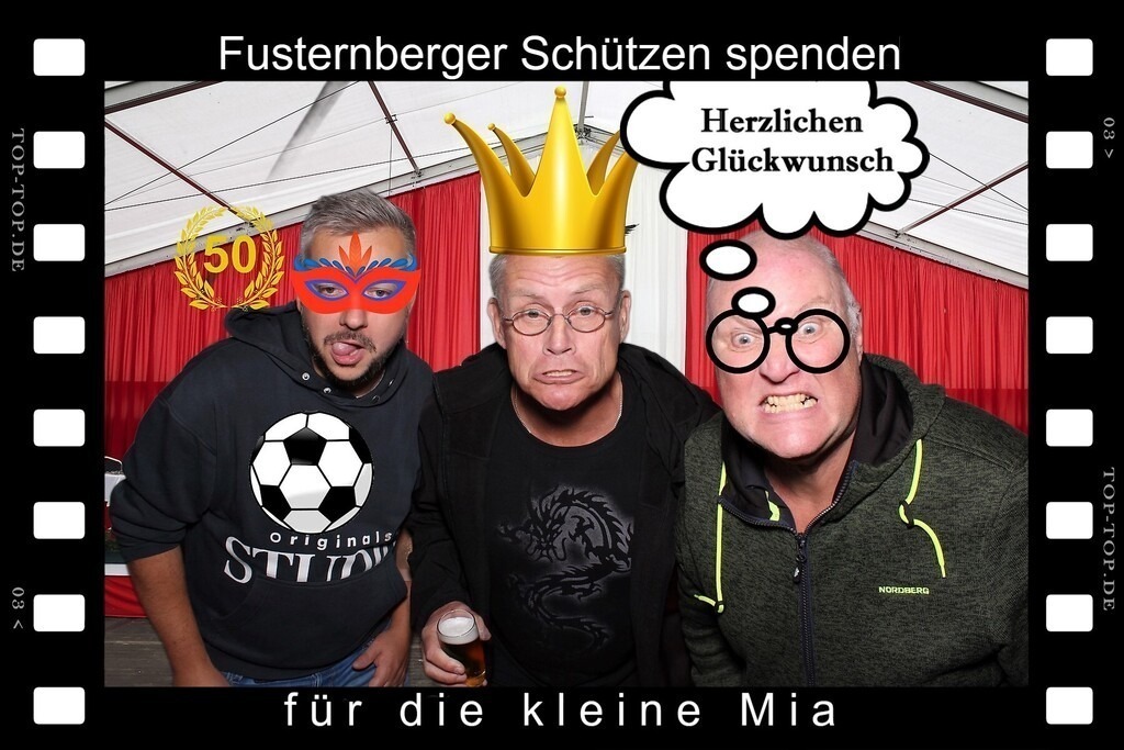 top-top.de 240928-072 | Foto, Video, Fotografie, Videografie, Fotobox, DJ, Discjockey, Musik, Musikbox, Veranstaltung, Photobooth, Amazon, Ebay, Buchtipp, Bestseller, Autor, Verlag, Buch, Wesel, Hamminkeln, NRW, Dinslaken, Rees, Drohne, Hochzeit, Party, Fotobox, Wesel, Fotograf