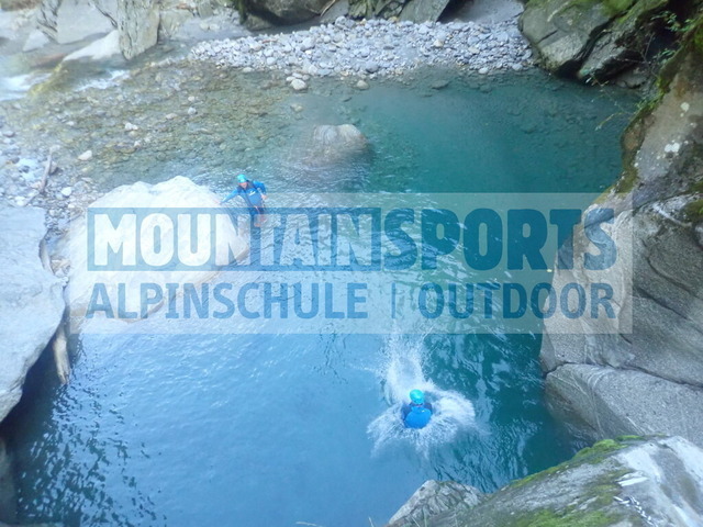 P9210102 | Bestelle die Bilder deines Berg- oder Wasser-Abenteuers mit Mountain Sports bequem von zu Hause aus direkt über unseren Online Fotoshop von pictrs.com. - Realisiert mit Pictrs.com