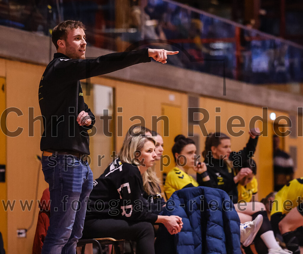 2025-01-11_038_SpVgg_Altenerding_gegen_HF_Scheyern | Erding, Deutschland, 11.01.2025:Handball, Bezirksoberliga Frauen Altbayern 2024 / 2024, 10. Spieltag, SpVgg Altenerding gegen HF Scheyern, Endergebnis: 20:23Foto: Christian Riedel / fotografie-riedel.net