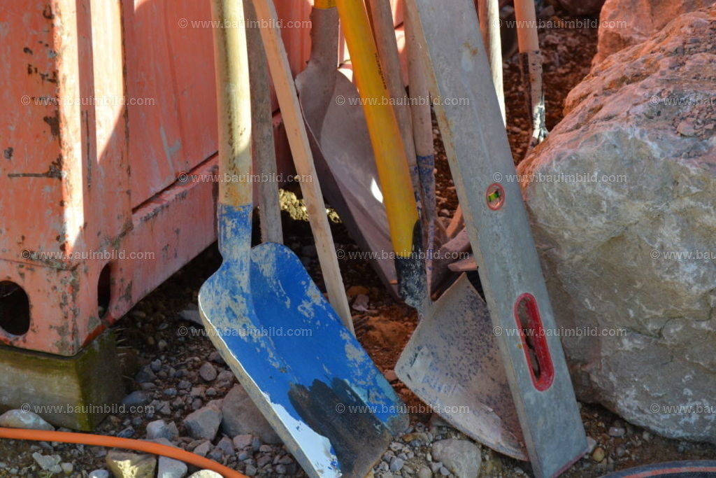 bib-lg01-baustelleneinrichtung-0148 | Nach LV-Leistungsgruppen sortierte Detailfotos über den Bau eines Hauses. Alle Hausbau-Bilder direkt vom Urheber und Autor der Website Haus-Selber-Bauen.com