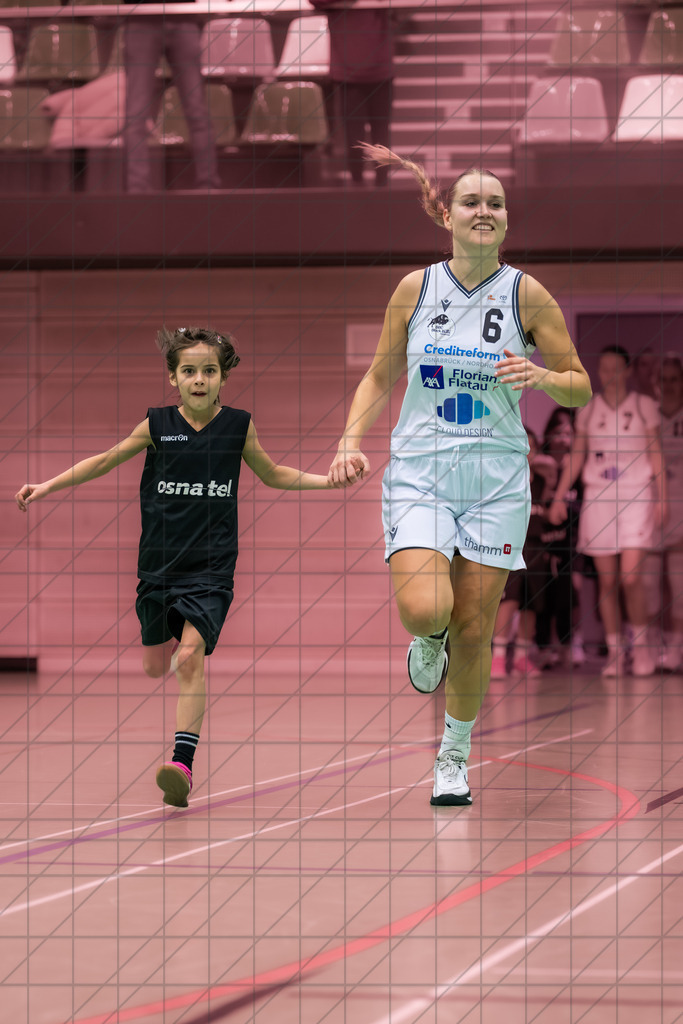 2. DBBL Nord 25/26 | Spieltag 08 | BBC Osnabrück vs. LionPride Braunschweig | 16.11.25: 2. DBBL Nord 25/26 | Spieltag 08 | BBC Osnabrück vs. LionPride Braunschweig / Osnabrück / Deutschland  //   CREDIT:www.bullenfotos.de, Martin König, Hörner Weg 40, D-49078 Osnabrück, +4917663732967 // Nutzung und Weitergabe nur zu den vereinbarten Zwecken. Presseanfragen an Ersteller. Alle Rechte beim Ersteller. Honorierung nach MFM. - Realisiert mit Pictrs.com