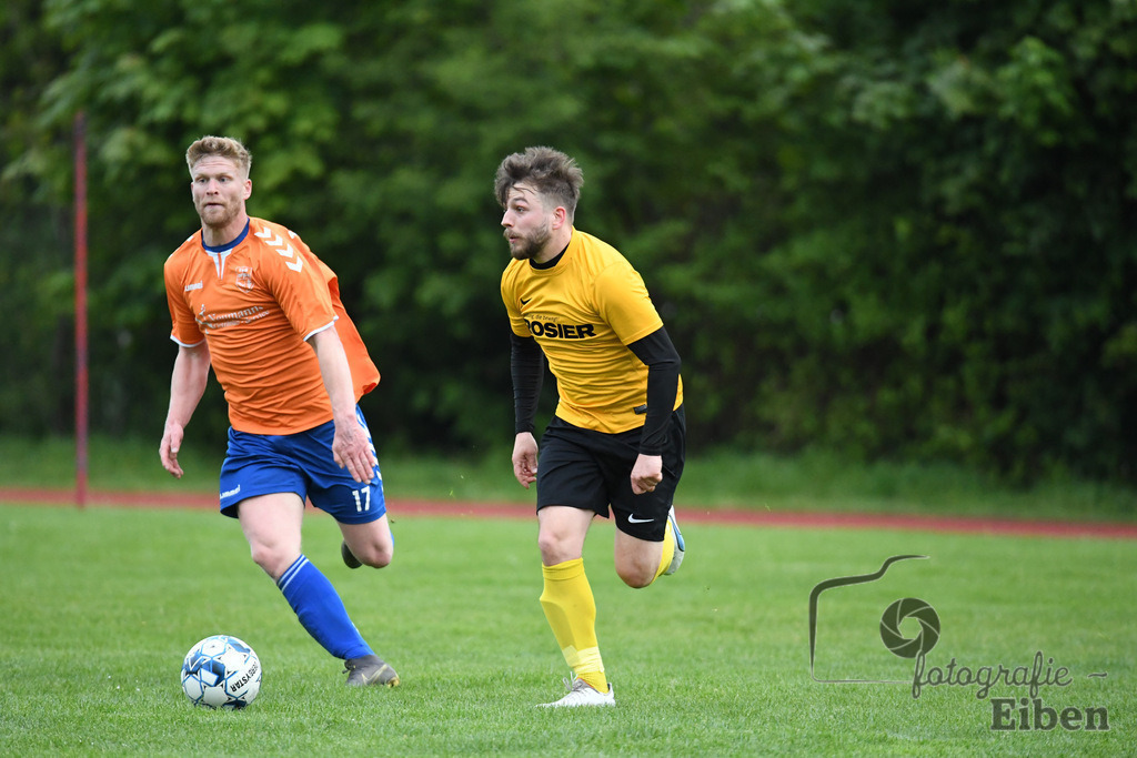TuS Ofen-FC Ohmstede | Herren Kreispokal Halbfinale; TuS Ofen (orange)-FC Ohmstede (gelb) am 17.05.2023; in Ofen (Sportanlage Ofen), Photo: Philip Eiben 2023 - Realisiert mit Pictrs.com