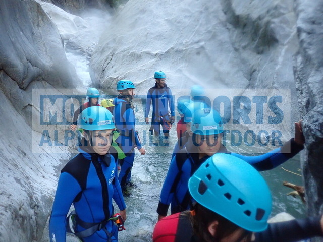 P8150098 | Bestelle die Bilder deines Berg- oder Wasser-Abenteuers mit Mountain Sports bequem von zu Hause aus direkt über unseren Online Fotoshop von pictrs.com. - Realisiert mit Pictrs.com