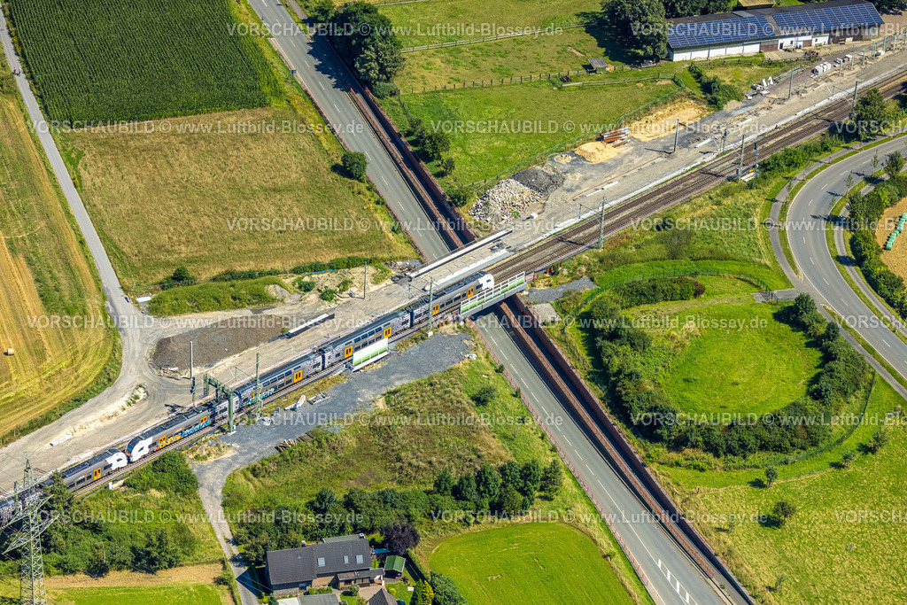 Voerde240802606 | Luftbild, Baustelle Brücke am Hammweg, Ausbau der Betuweroute und Betuwe-Linie Eisenbahnstrecke, S-Bahn Zug, Voerde, Ruhrgebiet, Niederrhein, Nordrhein-Westfalen, Deutschland