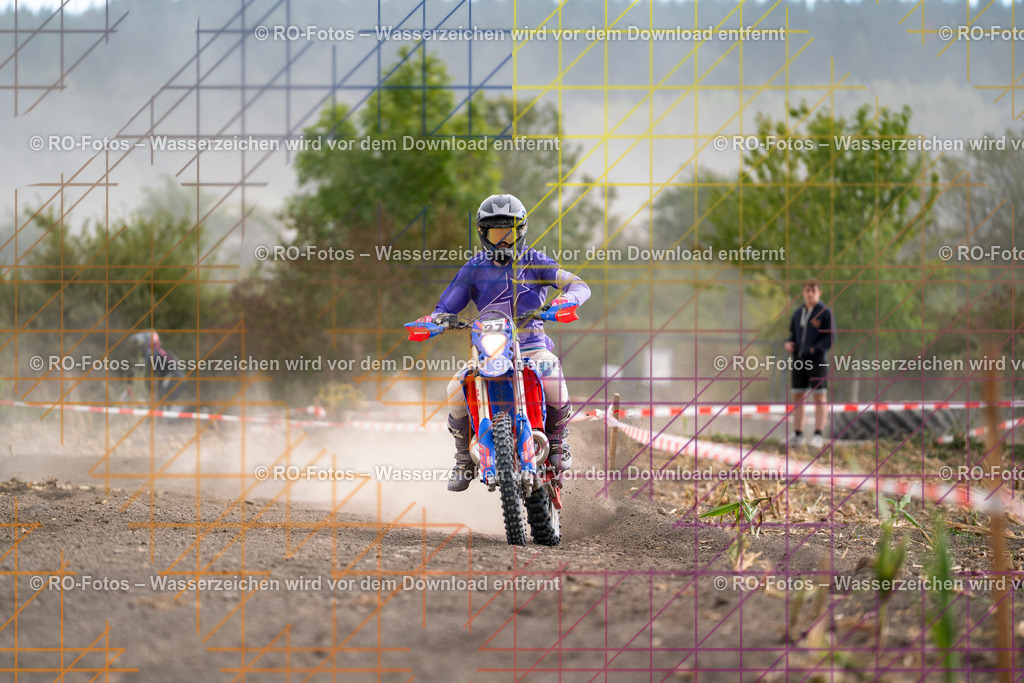 3 Lauf BadWindsheim 2026 -1267 | Sportfotografie von RO-Fotos: Motorsport, Motocross, Enduro, Laufveranstaltungen und Triathlon. Professionelle Fotos von Sportlern und Events. - Realisiert mit Pictrs.com