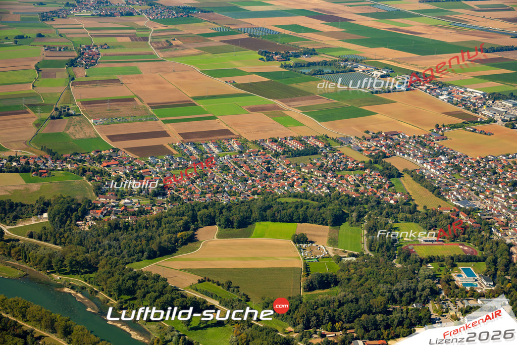 Das Luftbild zeigt : Pielweichs Plattling - Die Luftaufnahme wurde 2023 vom UL-Flugzeug aus erstellt ( keine Drohne ) - Hochauflösende Luftaufnahme - Für grossformatige Ausdrucke geeignet. Die Geschenkidee !Mit Lizenz und Bildrechte bestellbar