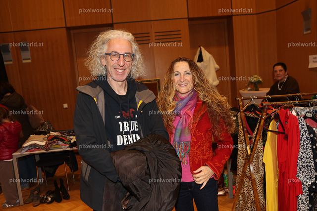 Second-Chic-Flohmarkt im Stadtsaal | Bildershop von pixelworld.at - Realisiert mit Pictrs.com