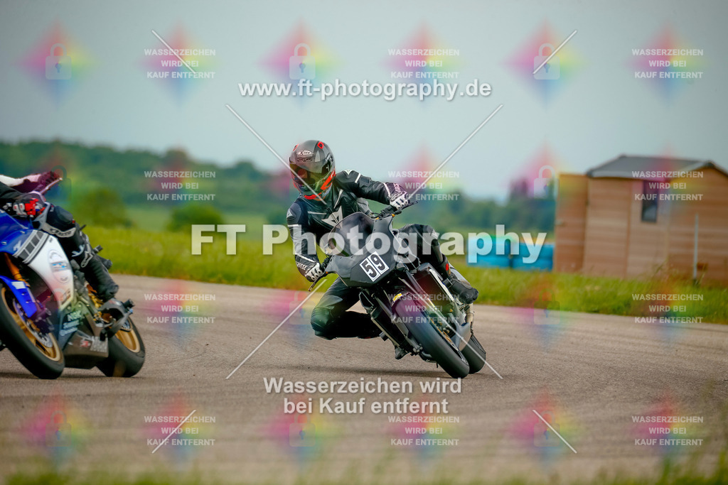 _MOT1881 | Hier findet Ihr Bilder von Touristenfahrten auf der Nürburgring Nordschleife oder von anderen Veranstaltungen die ich besucht habe. Viel Spass beim Durch Schauen 