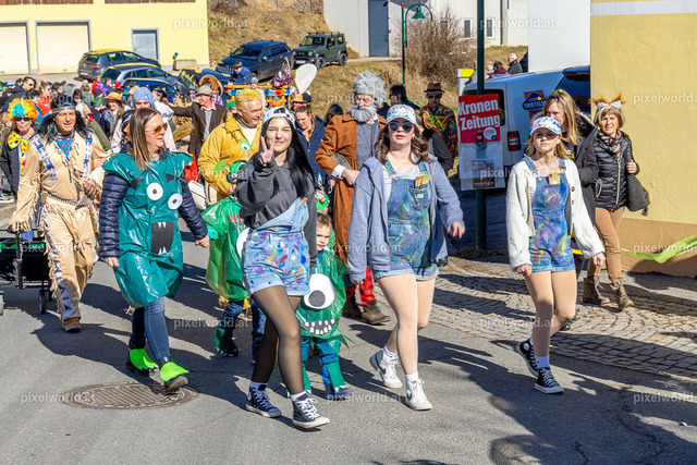 Bärentreiben in Steuerberg | Bildershop von pixelworld.at - Realisiert mit Pictrs.com