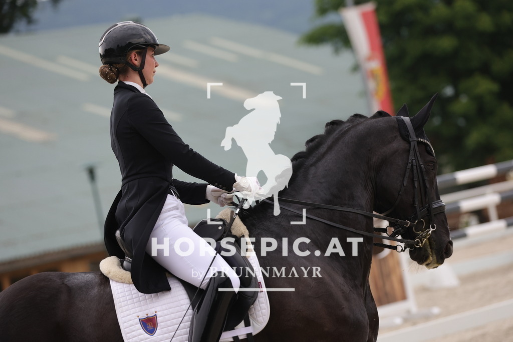 0P6A7081 | Willkommen bei Brunnmayr - Design & Fotografie – Ihrem Spezialisten für Reitturniere und Pferdeveranstaltungen in Oberösterreich, Salzburg und Bayern! Seit über 17 Jahren sind wir leidenschaftlich dabei.