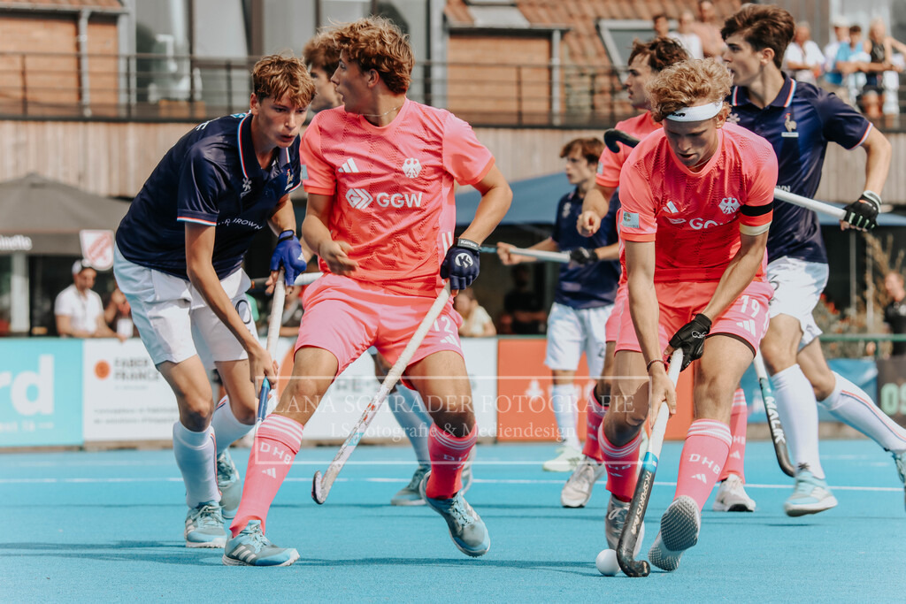 EM_MU18_F_GER-FRA_Lille_bearbeitet (69 von 433) | lanaschraderfotografie - Realisiert mit Pictrs.com