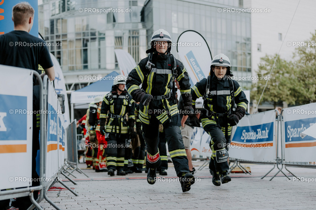 240825_Treppenlauf-424 | Professionelle Fotos Ihrer Laufsportveranstaltung.