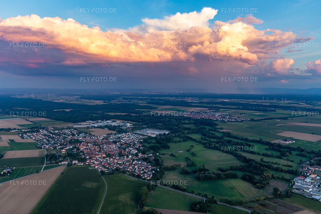 Regen jenseits des Rheins | Luftbild: Regen jenseits des Rheins in Rohrbach im Bundesland Rheinland-Pfalz in Deutschland. Foto: IMG_122336.jpg vom 15.08.2020 durch ©2025 Werner Riehm fly-foto.de/copyright - Realisiert mit Pictrs.com