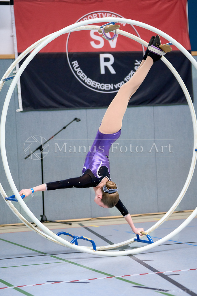 C-DSC05073 | Professionelle Sportfotografie in Hamburg, Schleswig-Holstein und Niedersachsen – spezialisiert auf Rhönrad, Geräteturnen, Leistungsturnen und rhythmische Sportgymnastik. Bundesweite Begleitung von Rhönrad-Events. Jetzt Sport-Fotos - Realisiert mit Pictrs.com