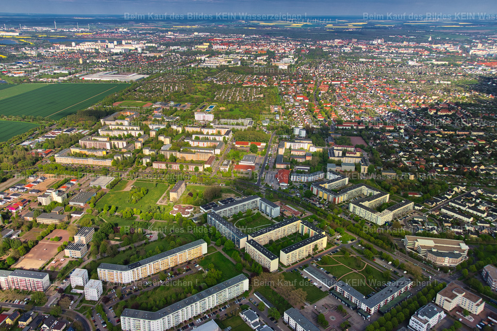 Olvenstedter-Scheid_Scharhorst_Bruno-Taut-Ring_Technikhaus-Gündel_3195 | Stadtteil Olvenstedt Bruno-Taut-Ring und Scharnhorstring - Realisiert mit Pictrs.com