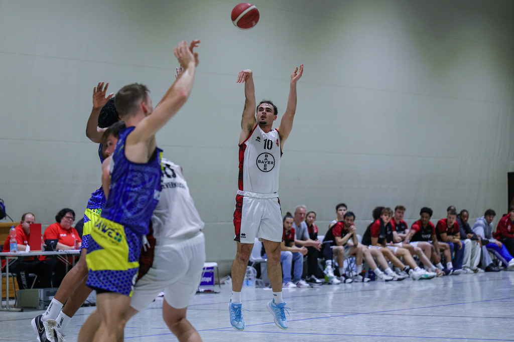 Regio BAYER GIANTS vs SV Haspe 70-95 | Fotos von Basketballspielen aus dem Raum NRW fotografiert von Gero Mueller-Laschet und Daniel Schaefer - Realisiert mit Pictrs.com