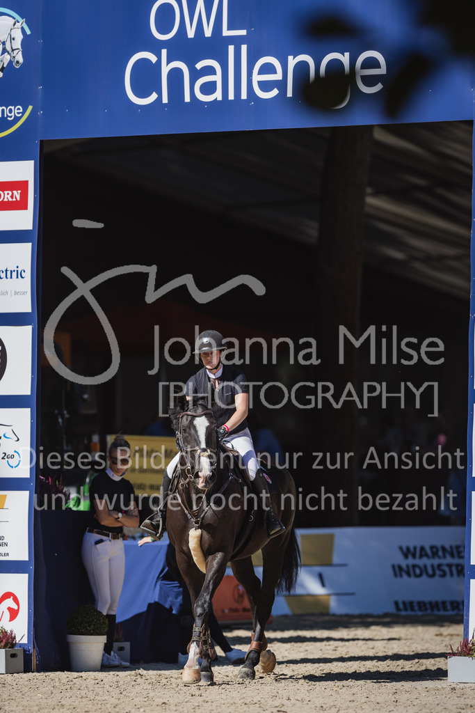 230907_OWLCh_Amateur-M-710 | Deine schönsten Turniermomente als professionelle Fotos! Entdecke hochwertige Pferdesport-Fotografie im Online-Shop. Jetzt Fotos finden & bestellen!