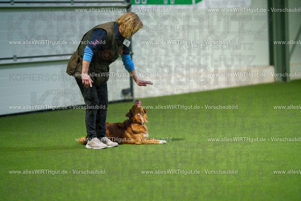 7R509666 | Professionelle Tierfotografie in Mönchengladbach von Daniel Wirth (allesWIRTHgut). Liebevolle & natürliche Bilder von Hunden & Katzen für unvergessliche Erinnerungen.