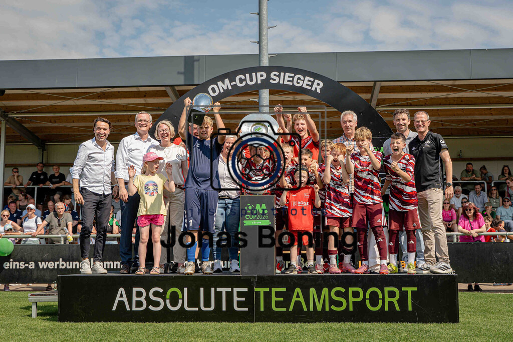 Fußball I E-Junioren I Saison 2025-2026 I OM-Cup Lüsche I Sonntag  I 25683 | jns.sportfotos - Realisiert mit Pictrs.com
