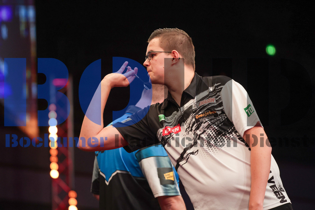  28.10.2023 - 
 | Sebastian Sendlak / Bochumer Nachrichtendienst (BOND) - PDC European Darts Championship: Achtelfinale - Realisiert mit Pictrs.com