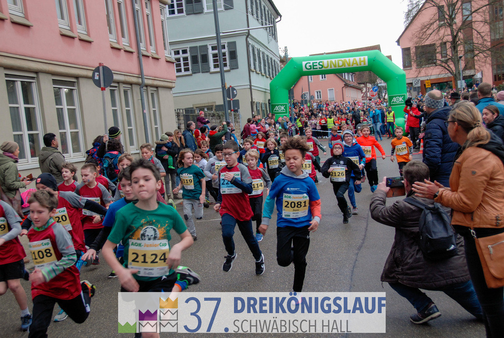 AOK JuniorCup 400m | 3Koenigslauf 2023 - Realisiert mit Pictrs.com