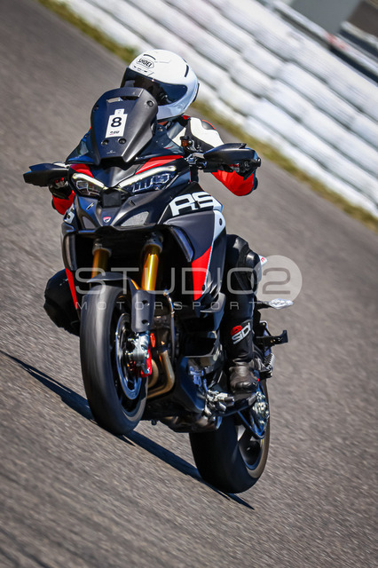 0008-260526NBR-006_8 | Deine Full-Service-Agentur für ✔️Videoproduktionen und ✔️Motorsportfotografie Jetzt Angebot anfragen!