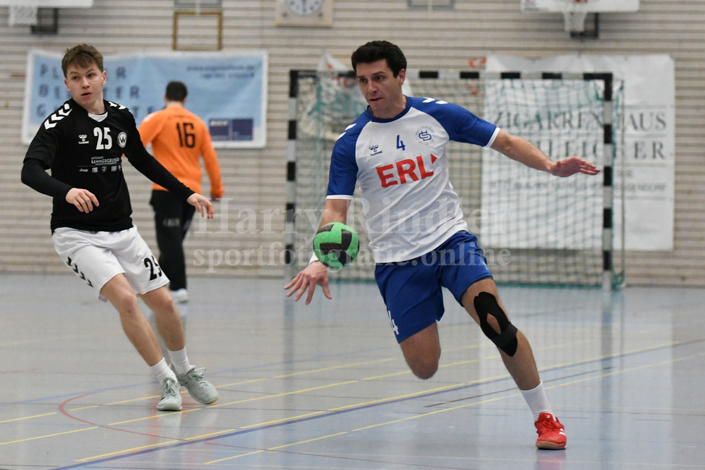 HC Deggendorf : Burghausen II | Valentin Lotos  (HC Deggendorf  #4) - Realisiert mit Pictrs.com