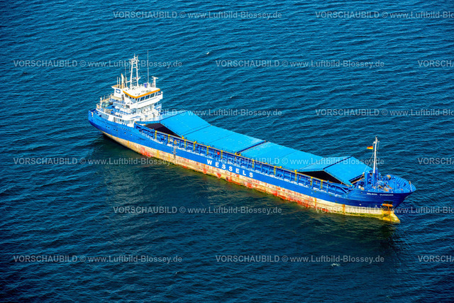 Luebeck15070590Travemuende | Wessels, Wilson Dunmore, Frachtschiff liegt auf Reede in der Lübecker Bucht, Ostsee , Lübecker Bucht, Hansestadt, , Deutschland