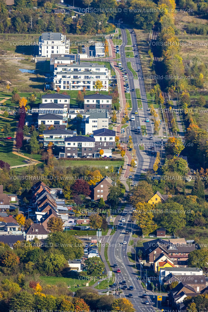 Neukirchen-Vluyn221004989 | Luftbild, Wohnquartier Niederberg, Neubaugebiet Dicksche Heide, Straßenzug Niederrheinallee, Neukirchen, Neukirchen-Vluyn, Ruhrgebiet, Niederrhein, Nordrhein-Westfalen, Deutschland