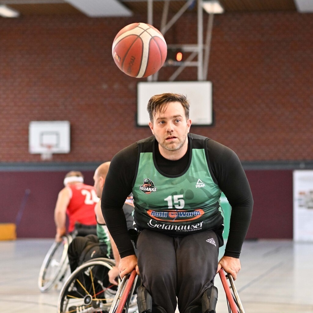 2025-11-30-Ralph_Kunze-4825 | Ralph Kunze - Realisiert mit Pictrs.com