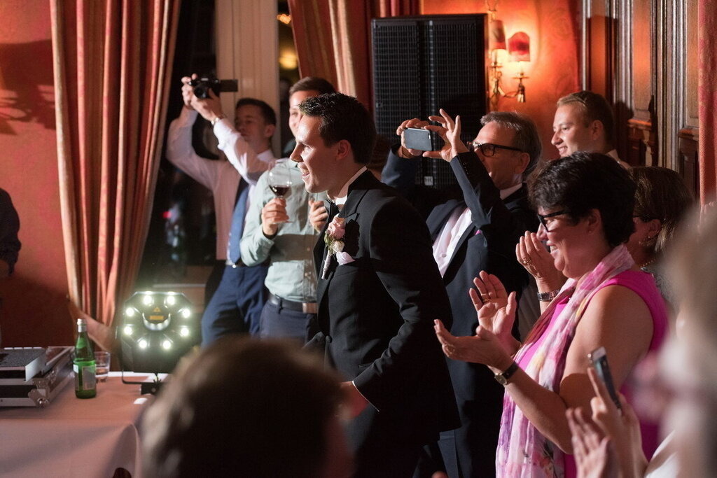 Hochzeit_Location_194 | Mein Name ist Arkadius. Ich fotografiere Ihre Hochzeit in Frankfurt und im Umkreis von 200 km. Als Fotograf bin ich noch bekannt im Bereich Business- und Modefotografie.