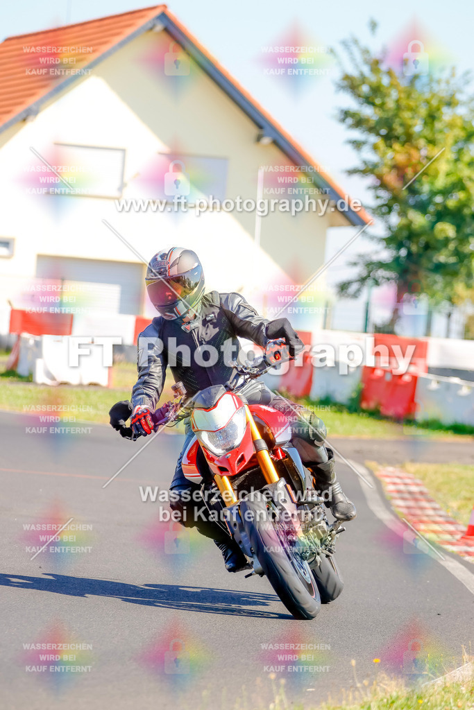 _MOT9019 | Hier findet Ihr Bilder von Touristenfahrten auf der Nürburgring Nordschleife oder von anderen Veranstaltungen die ich besucht habe. Viel Spass beim Durch Schauen 