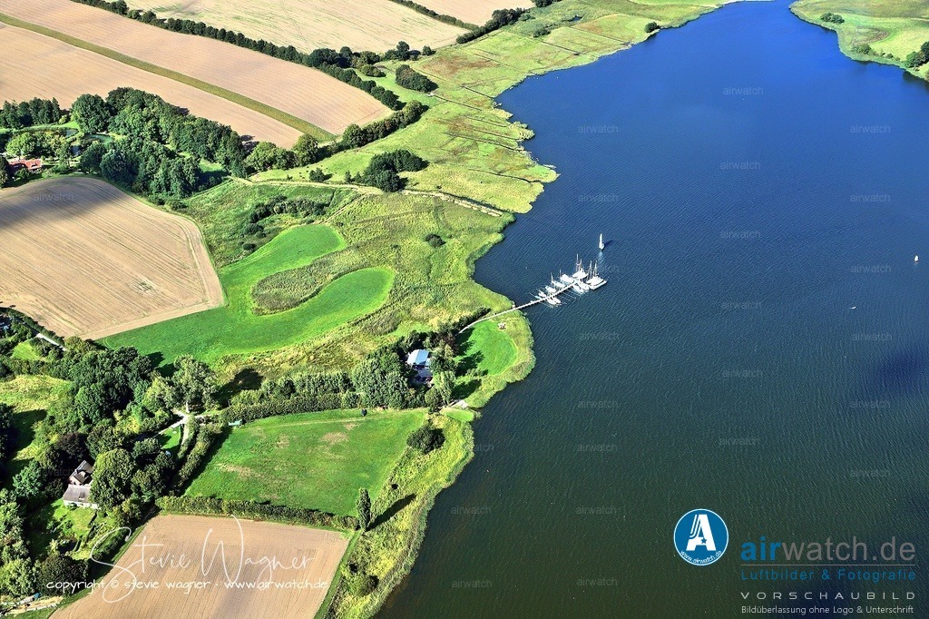 Ostseefjord-Schlei-airwatch-wagner-IMG_0714 | Entdecken Sie atemberaubende Luftbilder und Fotografien auf airwatch.de - Tauchen Sie ein in eine Welt voller faszinierender Aufnahmen aus der Vogelperspektive.