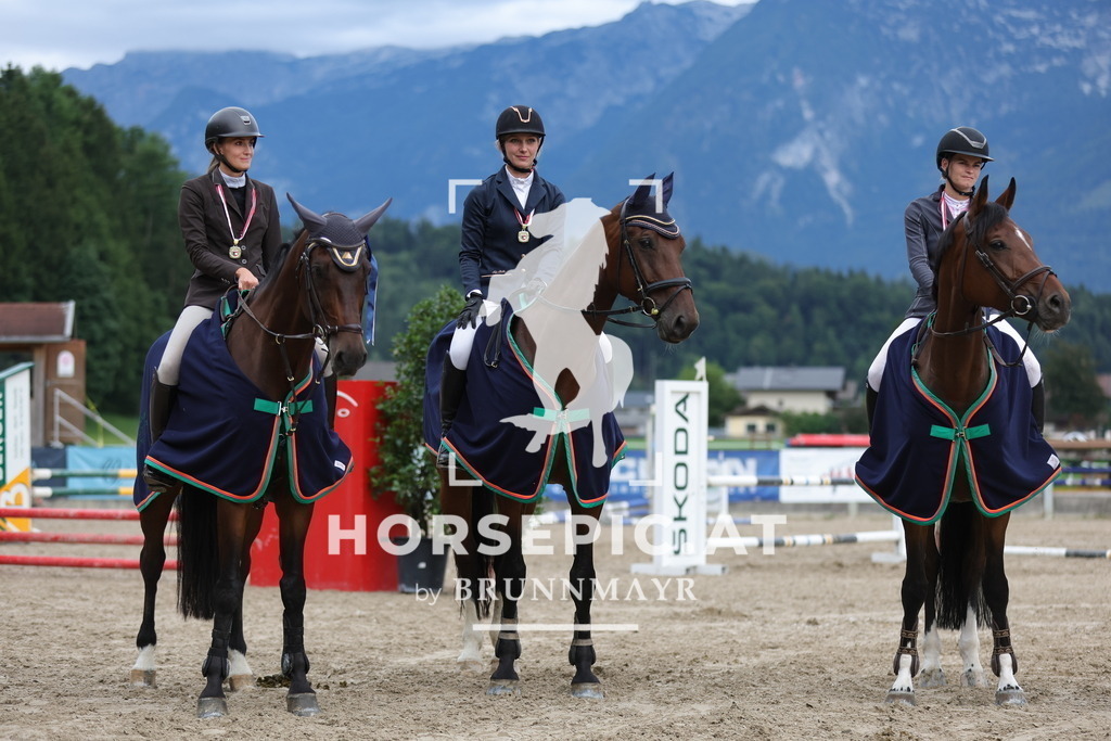 0P6A3840 | Willkommen bei Brunnmayr - Design & Fotografie – Ihrem Spezialisten für Reitturniere und Pferdeveranstaltungen in Oberösterreich, Salzburg und Bayern! Seit über 17 Jahren sind wir leidenschaftlich dabei.
